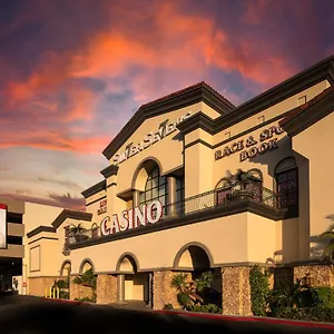 Silver Sevens Y Casino Hotel